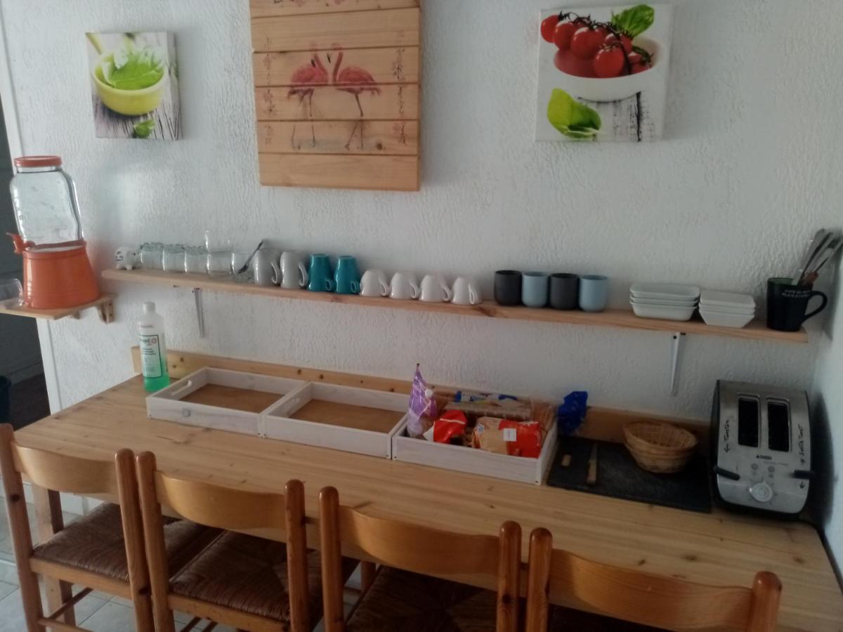 Bed and Breakfast Le Flamant Rose Salin-de-Giraud Exterior foto