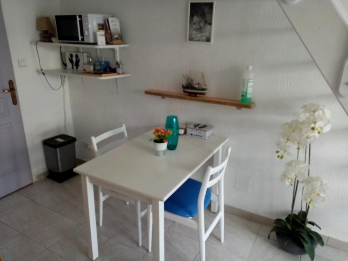 Bed and Breakfast Le Flamant Rose Salin-de-Giraud Exterior foto